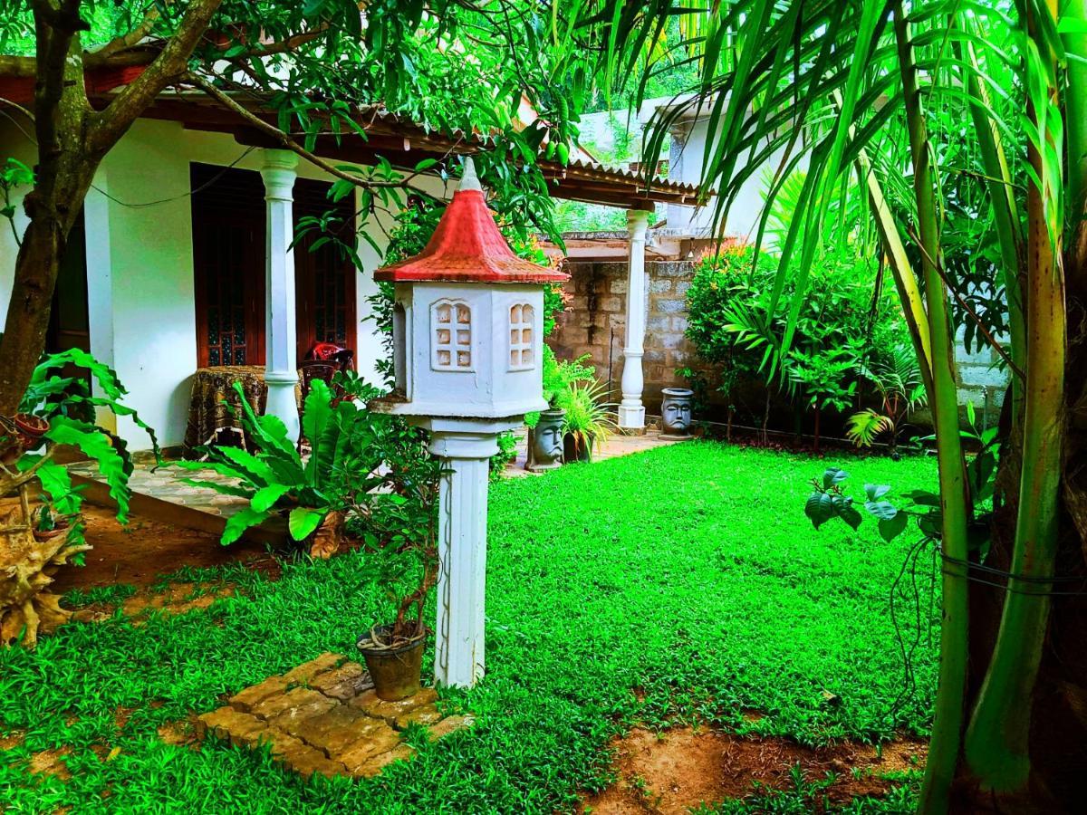 Lake Front Yala Safari Kataragama Kültér fotó